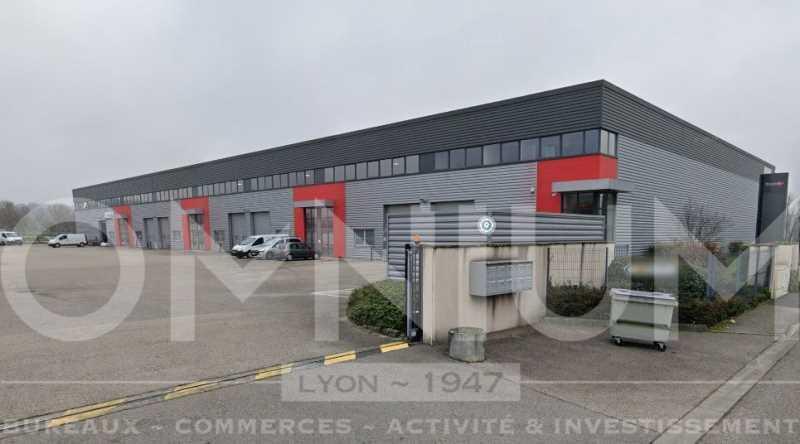 Local d’activités dans Dagneux à louer - Photo de l’immeuble – Image 1 sur 8