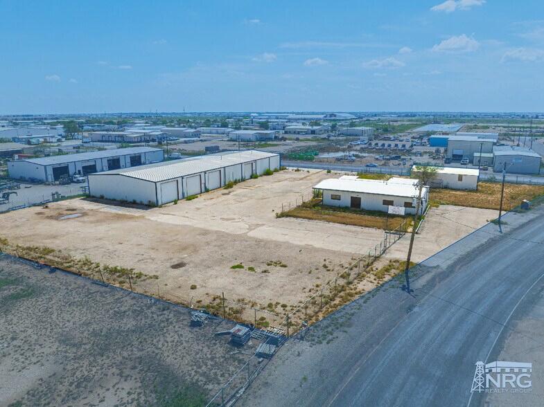 2614 Flynt, Midland, TX à louer - Photo de l’immeuble – Image 2 sur 15