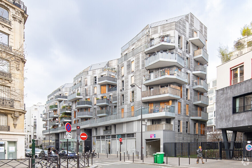 Bureau dans Paris à louer - Photo de l’immeuble – Image 2 sur 5