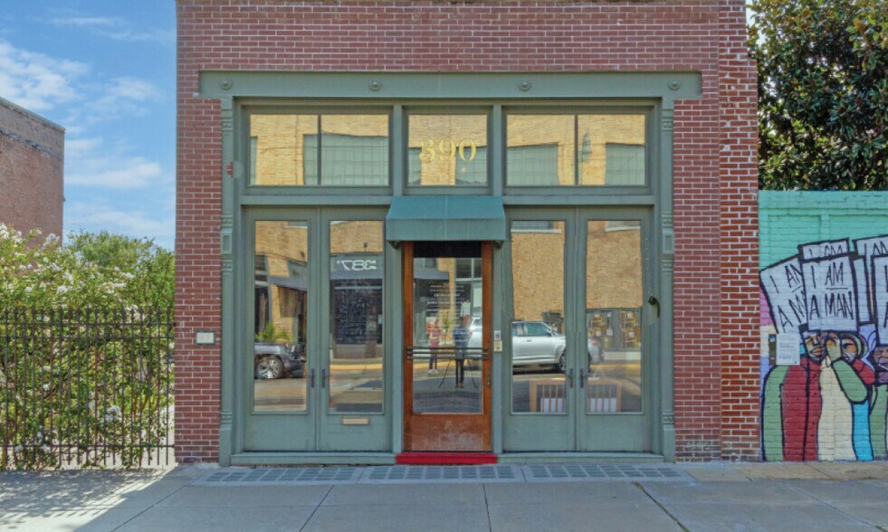 390 S Main St, Memphis, TN à vendre - Photo de l’immeuble – Image 3 sur 12