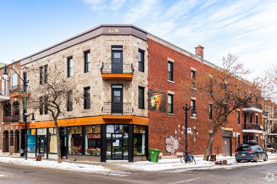 4550-4562 Rue Sainte-Catherine E, Montréal, QC à louer - Photo principale – Image 1 sur 10