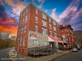 Plus de détails pour 100 3rd St, Renovo, PA - Logement à vendre