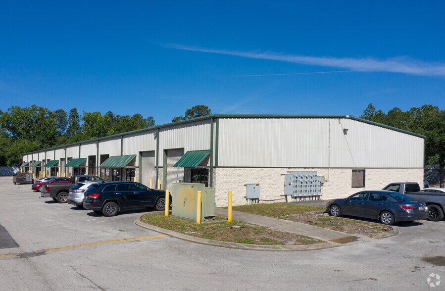 9556 Historic Kings Rd S, Jacksonville, FL à louer - Photo de l’immeuble – Image 3 sur 14