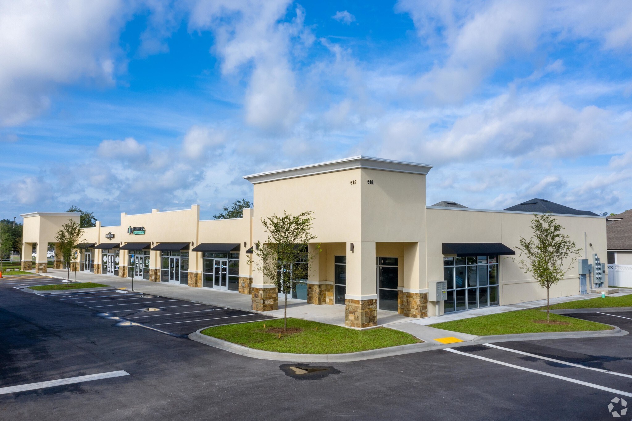 518 Hollyberry Ln, Orange Park, FL à louer Photo principale– Image 1 sur 28