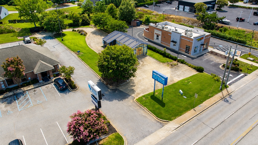 1435 S Carolina 72, Greenwood, SC à louer - Photo principale – Image 1 sur 6
