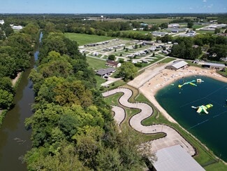 Plus de détails pour 600 E 17th St, Rock Falls, IL - Spécialisé à vendre
