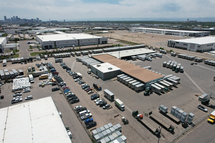 5871 Broadway St, Denver, CO à louer - Photo principale – Image 1 sur 6