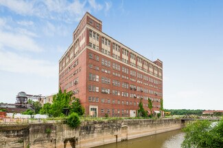 Plus de détails pour 224 Main St, Marseilles, IL - Industriel/Logistique à vendre