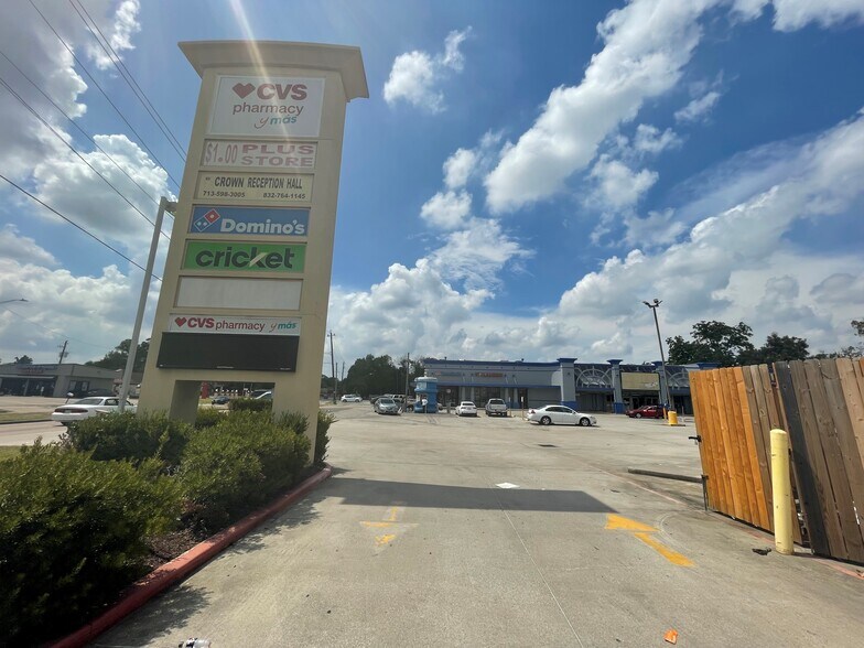 3301 Tidwell Rd, Houston, TX à louer - Photo de l’immeuble – Image 3 sur 10