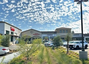 700-960 Arneill Rd, Camarillo, CA à louer Photo intérieure– Image 2 sur 2