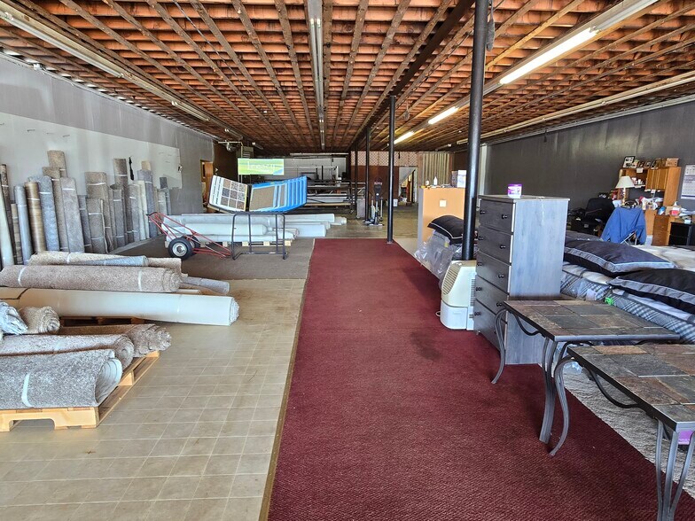 2320 MN-60 Hwy, Windom, MN à vendre - Photo de l’immeuble – Image 3 sur 11