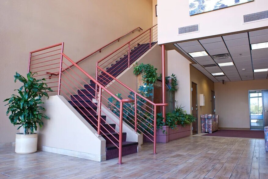 4111 E Valley Auto Dr, Mesa, AZ à louer - Photo intérieure – Image 3 sur 9