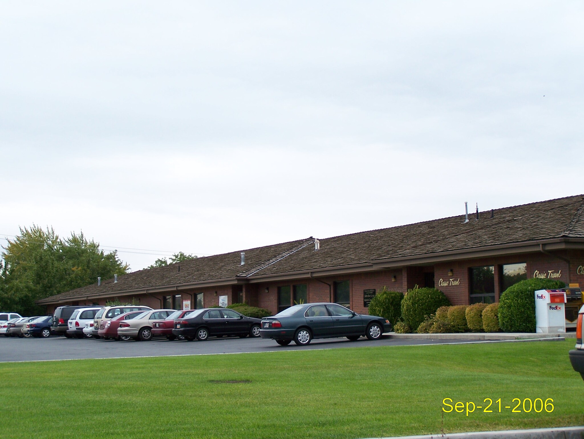 871-885 S Orem Blvd, Orem, UT à louer Photo de l’immeuble– Image 1 sur 5