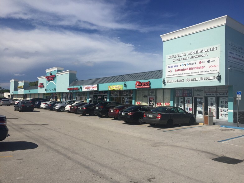 1162-1186 N State Road 7, Lauderhill, FL à louer - Photo de l’immeuble – Image 2 sur 9