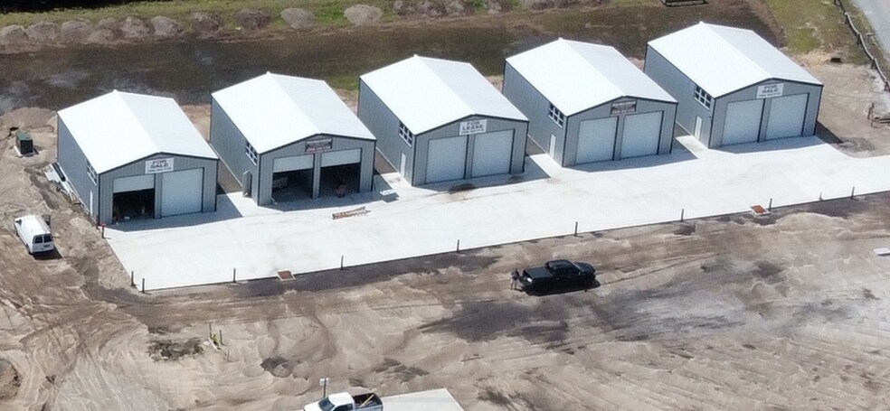 790 U.S. Rte 1, Oak Hill, FL à vendre - Photo de l’immeuble – Image 3 sur 3
