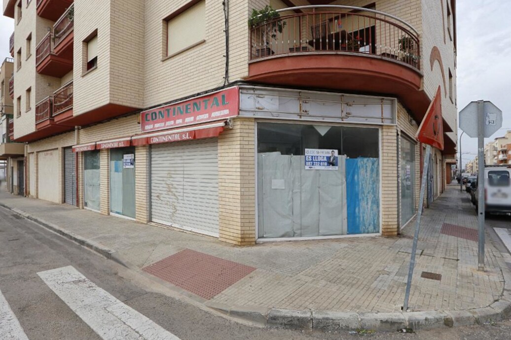 Local commercial dans Alcanar, Tarragona à louer Photo intérieure– Image 1 sur 2