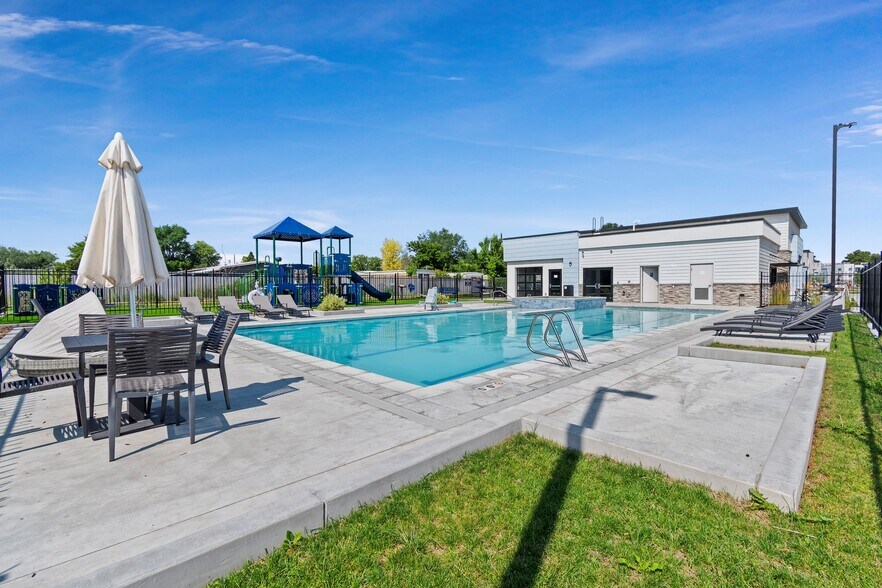 1275 Caldwell Blvd, Nampa, ID à vendre - Photo de l’immeuble – Image 3 sur 21