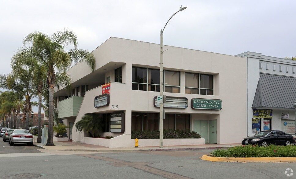 319 F St, Chula Vista, CA à louer - Photo de l’immeuble – Image 3 sur 6