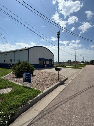 Plus de détails pour 2700 Kansas Ave, Hastings, NE - Industriel/Logistique à louer