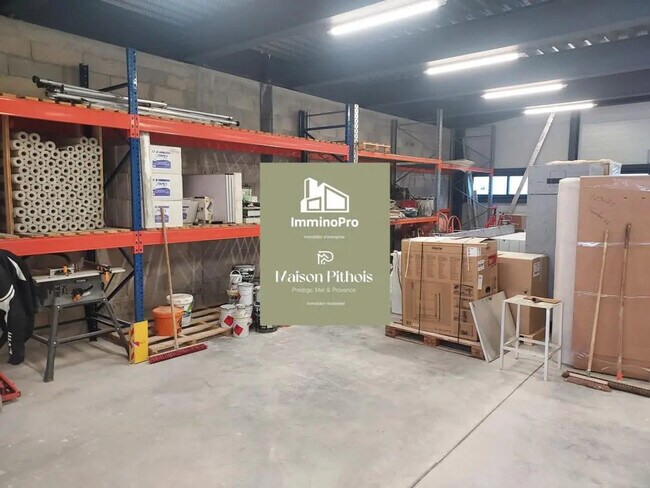 Plus de détails pour Industriel/Logistique à louer
