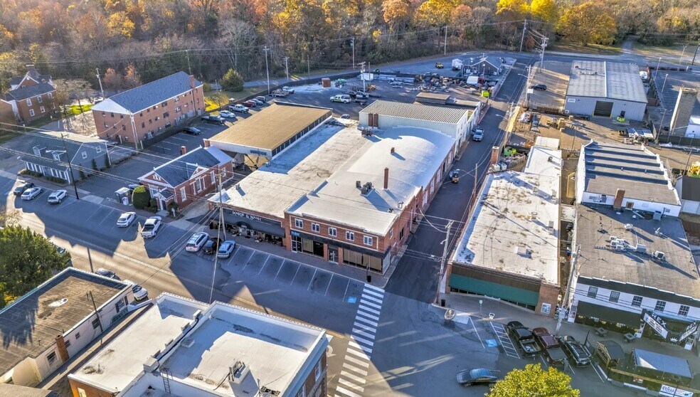 22675 Washington St, Leonardtown, MD à louer - Photo de l’immeuble – Image 2 sur 5