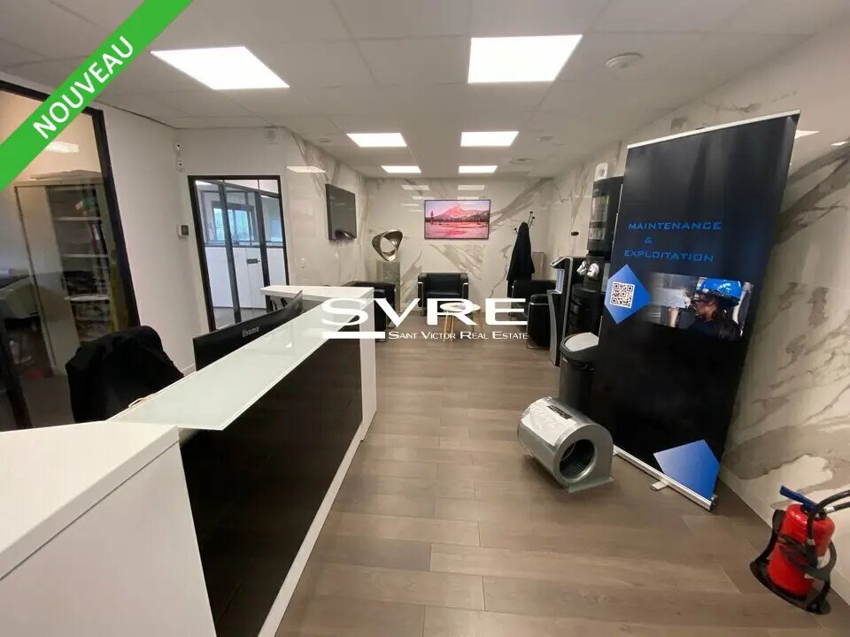 Bureau dans La Ciotat à louer Photo de l’immeuble– Image 1 sur 7