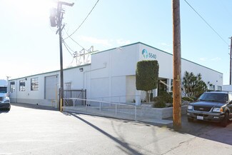Plus de détails pour 5540 W 104th St, Los Angeles, CA - Industriel/Logistique à louer