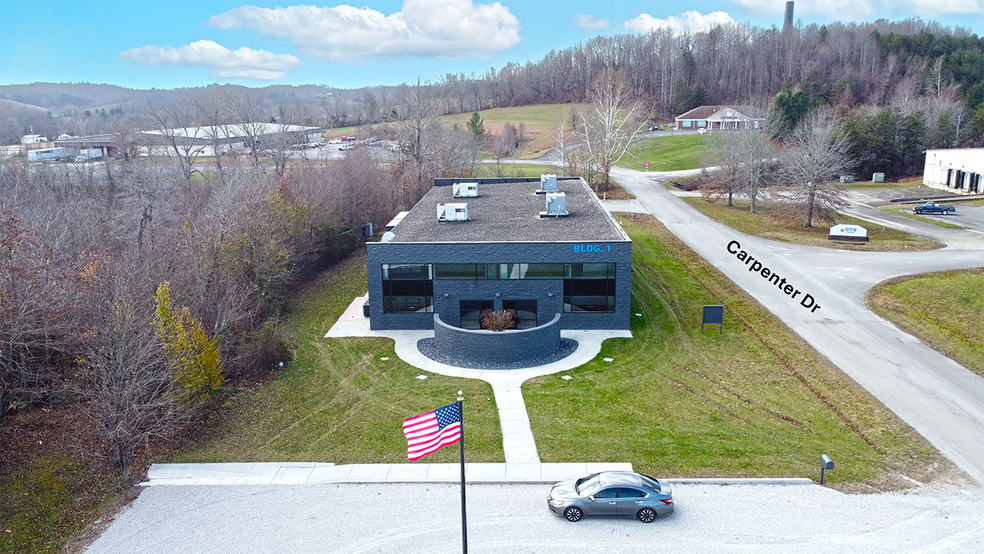 87 Carpenter Dr, Annville, KY à vendre - Photo de l’immeuble – Image 3 sur 5