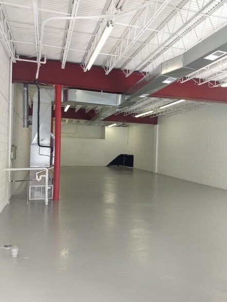 621-641 Lofstrand Ln, Rockville, MD à louer - Photo intérieure – Image 2 sur 11