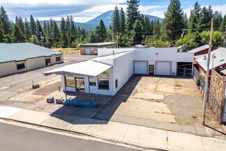 Plus de détails pour 37087 Main St, Burney, CA - Local d’activités à vendre