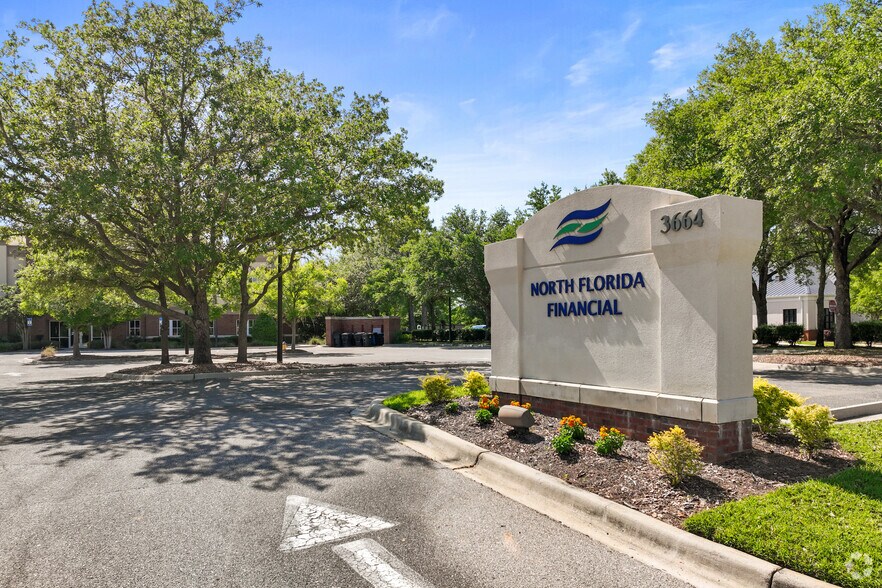 3664 Coolidge Ct, Tallahassee, FL à louer - Photo de l’immeuble – Image 2 sur 33