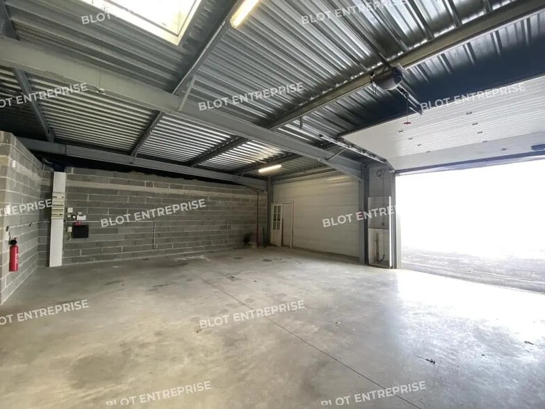 8 C Rue De La Bise, Taden à louer - Photo de l’immeuble – Image 3 sur 10