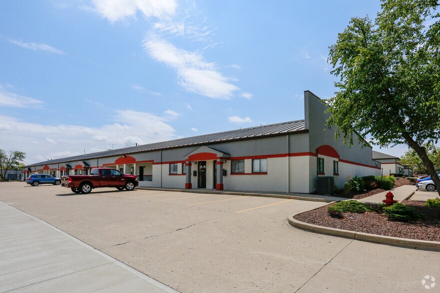 219 Pioneer Blvd, Springboro, OH à louer - Photo de l’immeuble – Image 2 sur 3