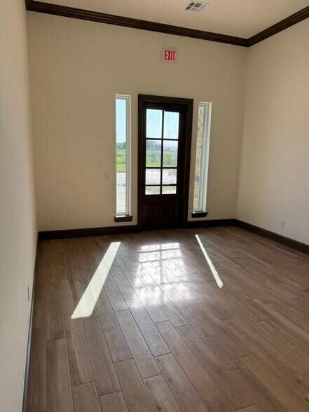 2931 Adams Rd, Norman, OK à louer - Photo de l’immeuble – Image 2 sur 10