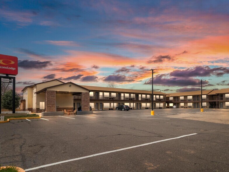175 E Center St, Panguitch, UT à vendre - Photo de l’immeuble – Image 2 sur 27