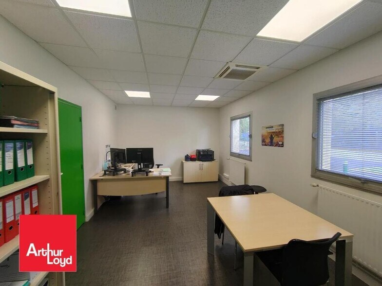 Bureau dans Gellainville à louer - Photo intérieure – Image 2 sur 9