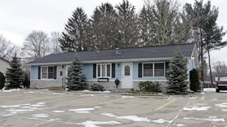 Plus de détails pour 1731 E Bristol St, Elkhart, IN - Bureau à vendre