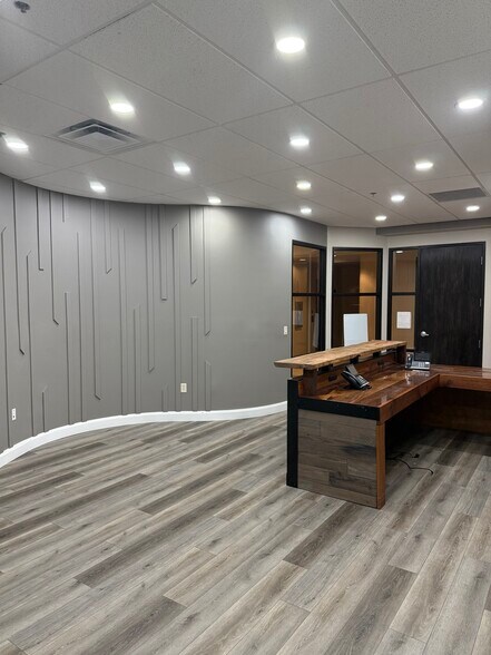 120 E Saint George Blvd, Saint George, UT à louer - Photo de l’immeuble – Image 3 sur 12