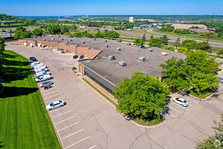 401-429 W Travelers Trl, Burnsville, MN à louer - Aérien – Image 3 sur 18