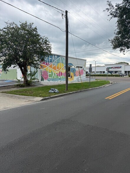 2947 S Florida Ave, Lakeland, FL à louer - Photo de l’immeuble – Image 3 sur 11