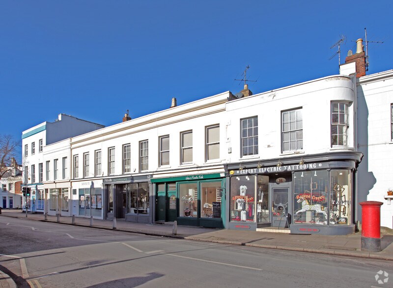 10 Prestbury Rd, Cheltenham à louer - Photo de l’immeuble – Image 2 sur 3