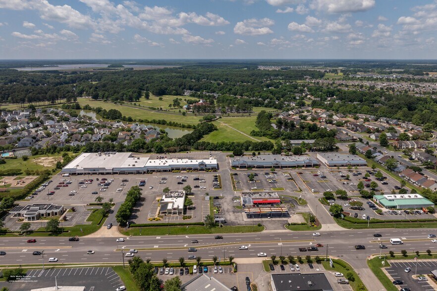 1217 Cedar Rd, Chesapeake, VA à louer - Aérien – Image 3 sur 9