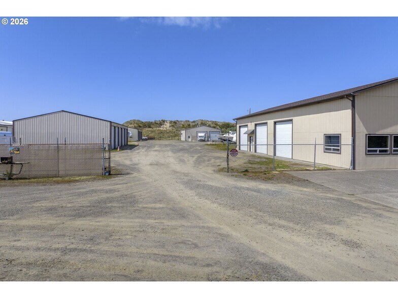 5071 US 101, Florence, OR à vendre - Photo de l’immeuble – Image 2 sur 27