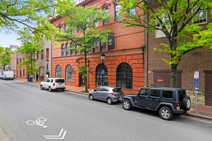 110 S Union St, Alexandria, VA à vendre - Photo de l’immeuble – Image 2 sur 25