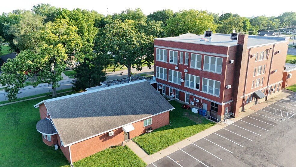 1423 W Atlantic St, Springfield, MO à vendre - Photo de l’immeuble – Image 3 sur 11