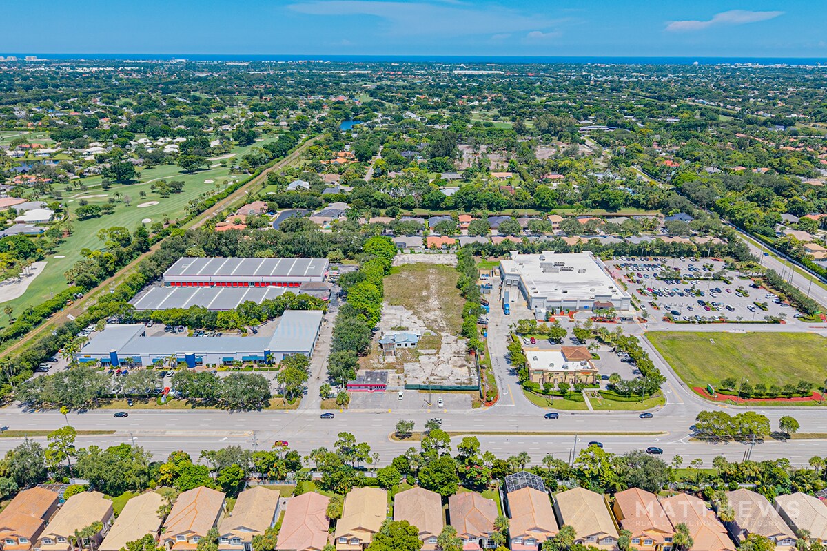 12608 Military Trl, Boynton Beach, FL à vendre Photo de l’immeuble– Image 1 sur 5