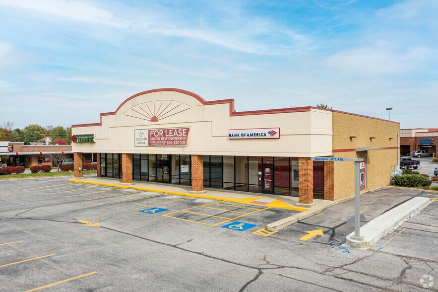 130-178 Bellerive Blvd, Nicholasville, KY à louer - Photo de l’immeuble – Image 1 sur 6