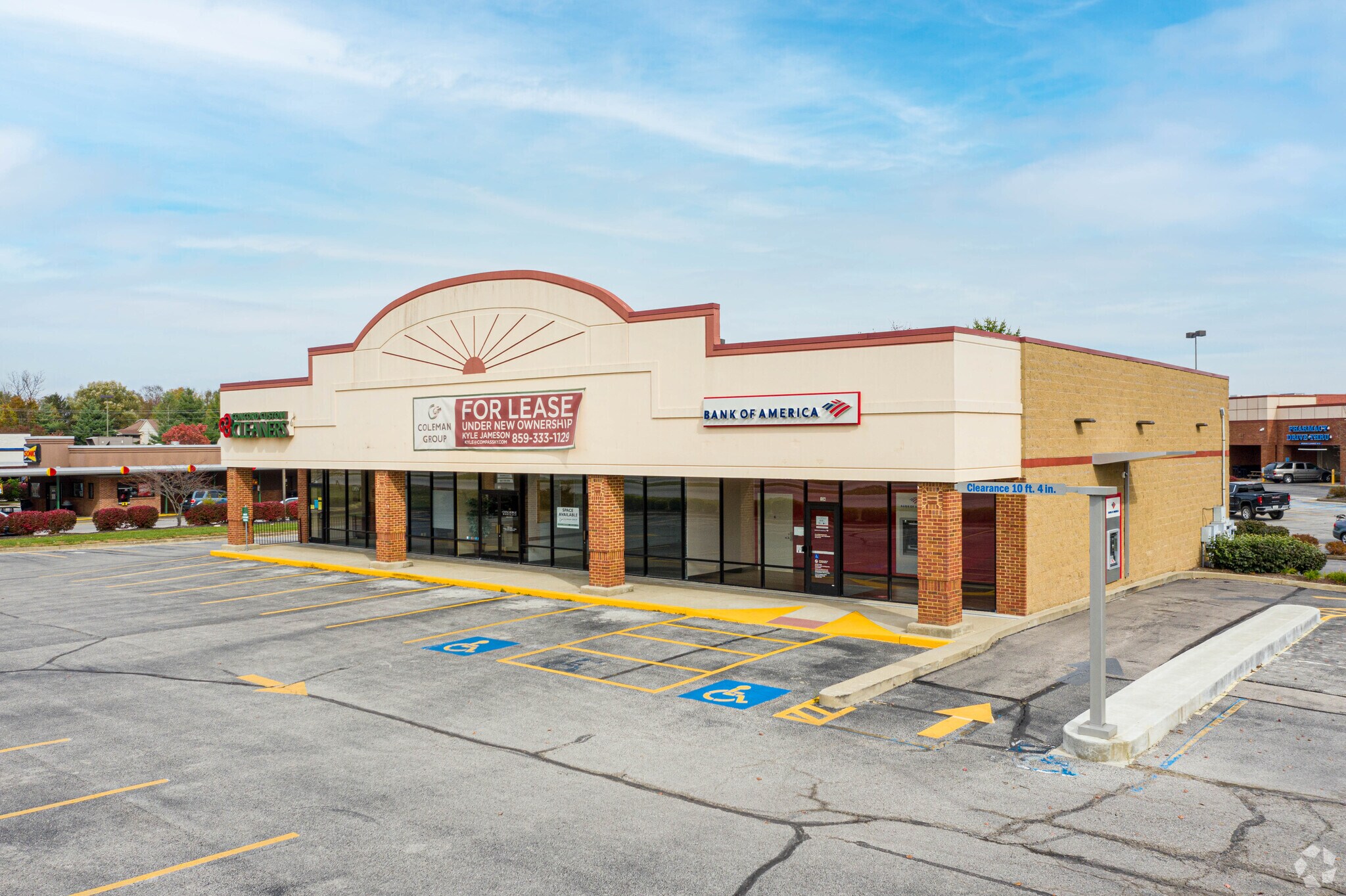 130-178 Bellerive Blvd, Nicholasville, KY à louer Photo de l’immeuble– Image 1 sur 7