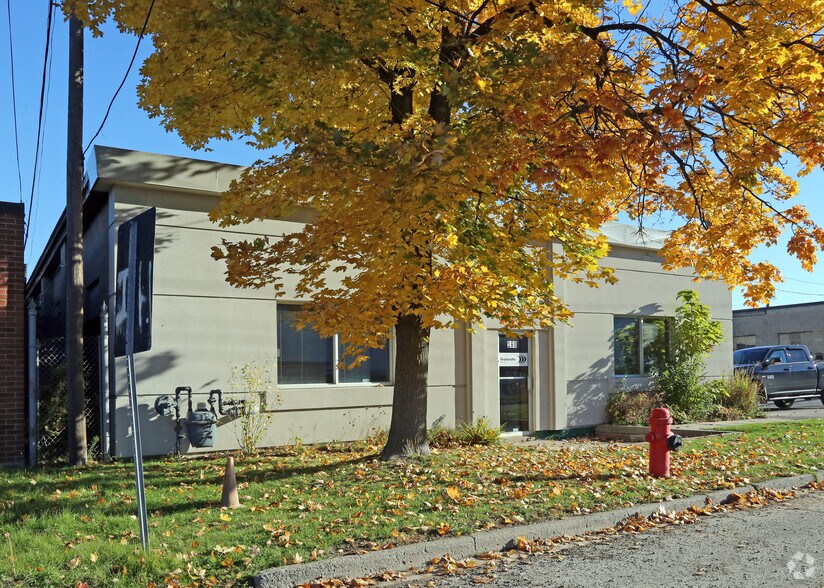 180 Chatham St, Hamilton, ON à vendre - Photo de l’immeuble – Image 3 sur 7