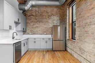 415 N Aberdeen St, Chicago, IL à louer Photo intérieure– Image 2 sur 6